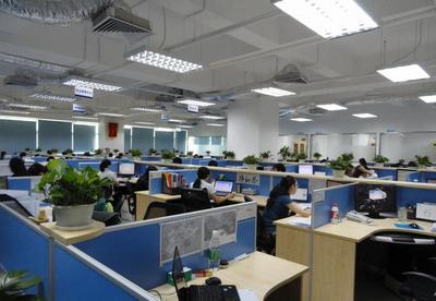 北京至乌鲁木齐专线 多元化物流服务助力高效运输